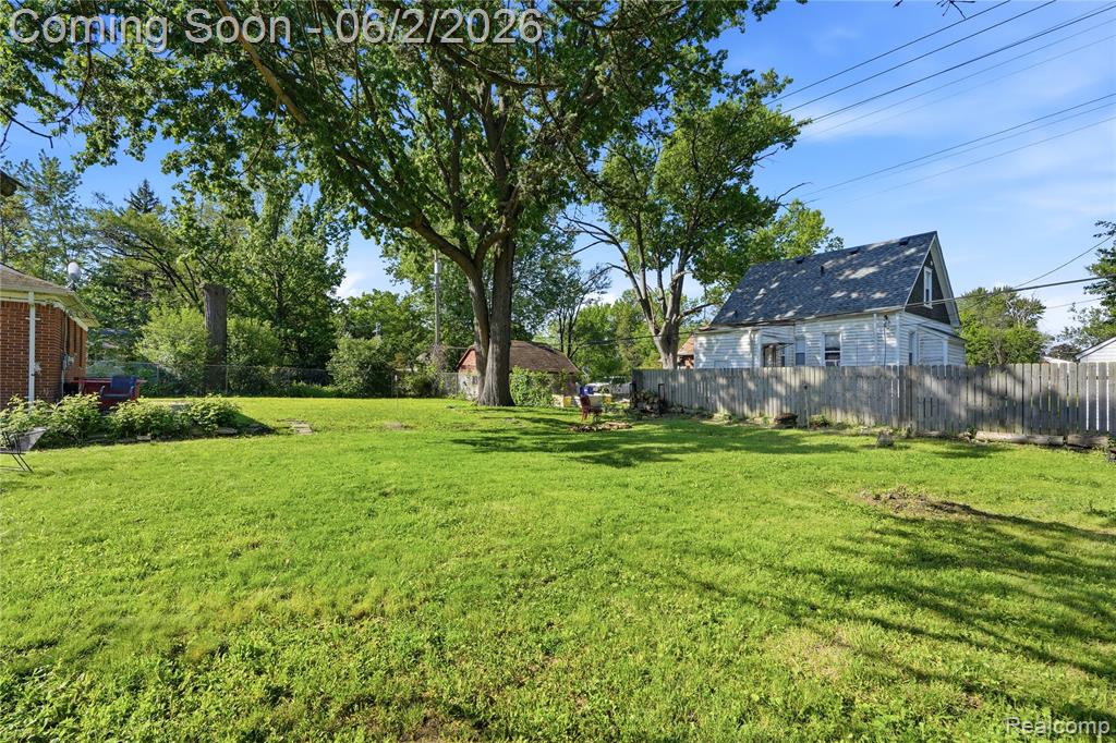 4541 Woodhall Street, Detroit, MI 48224 — Photo 20