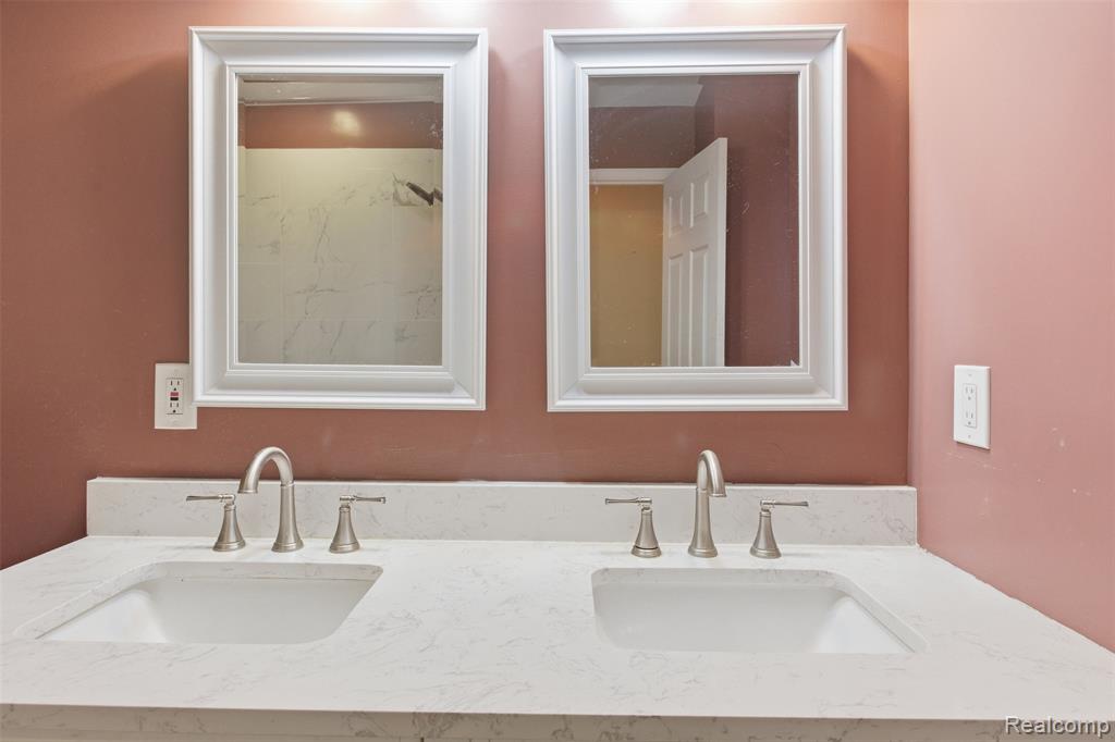6108 N Carlson Street, Westland, MI — Photo 18