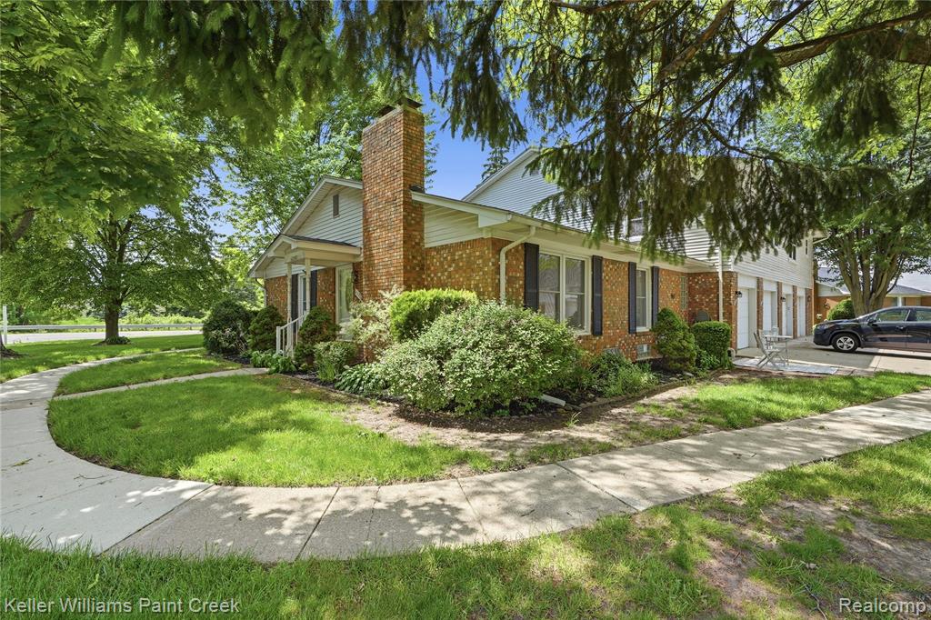 42003 Toddmark Lane, Clinton Twp, MI 48038 — Photo 3