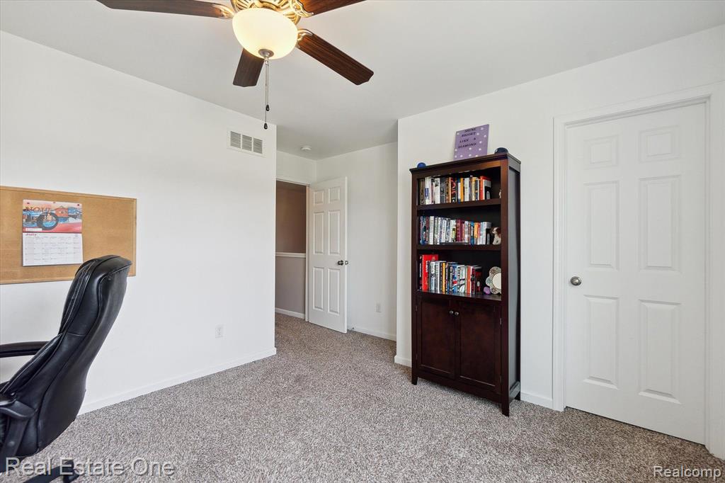 57980 Sunflower Circle N, New Hudson, MI 48165 — Photo 18