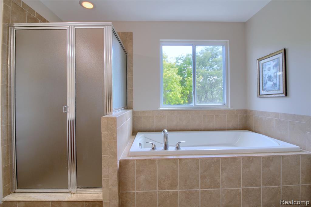 57649 Blossom Valley Trail, New Hudson, MI 48165 — Photo 28