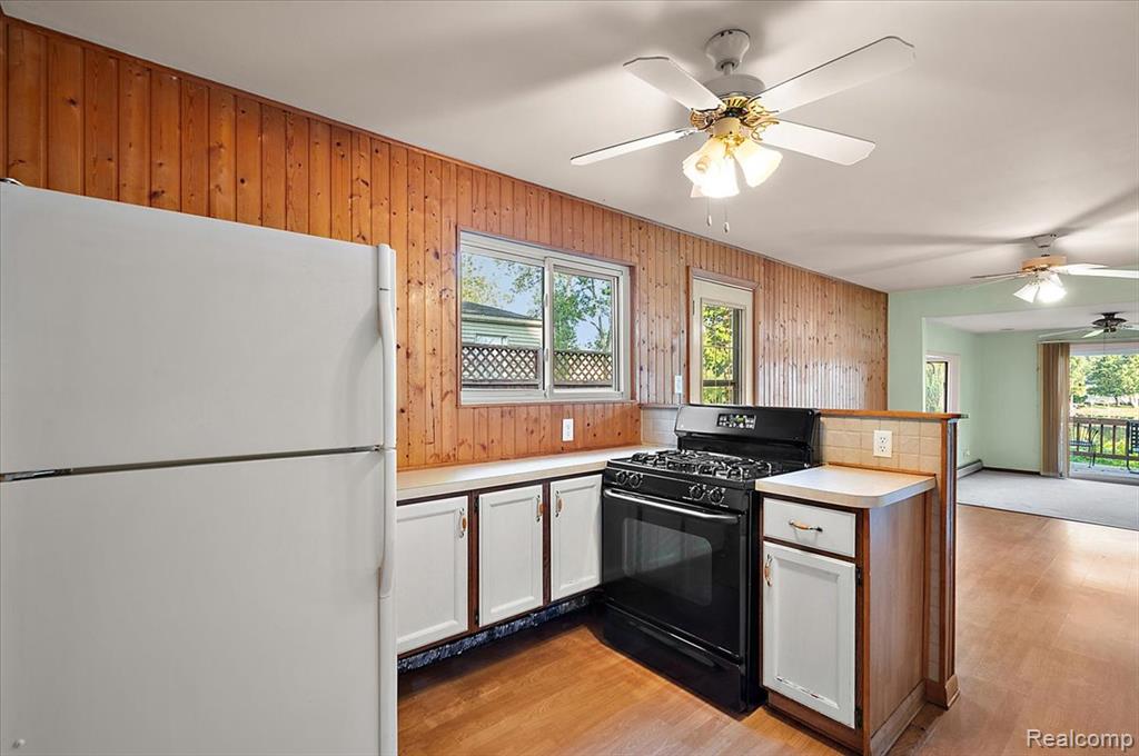 9080 River Valley Road, Brighton, MI 48116 — Photo 10