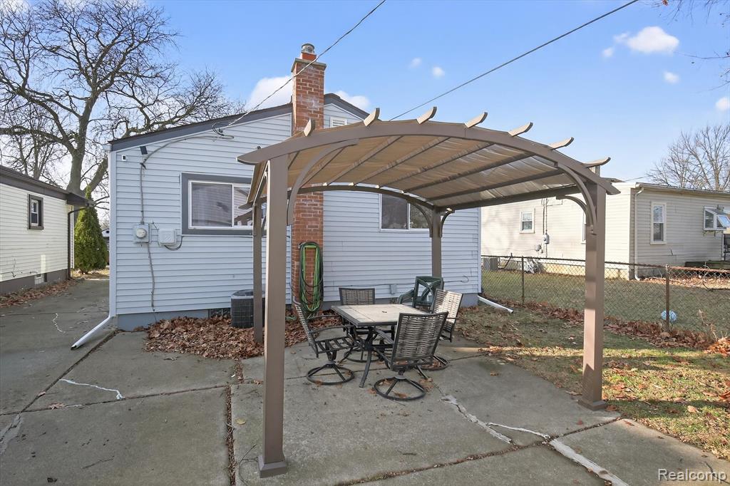 7571 William Street, Taylor, MI 48180 — Photo 29