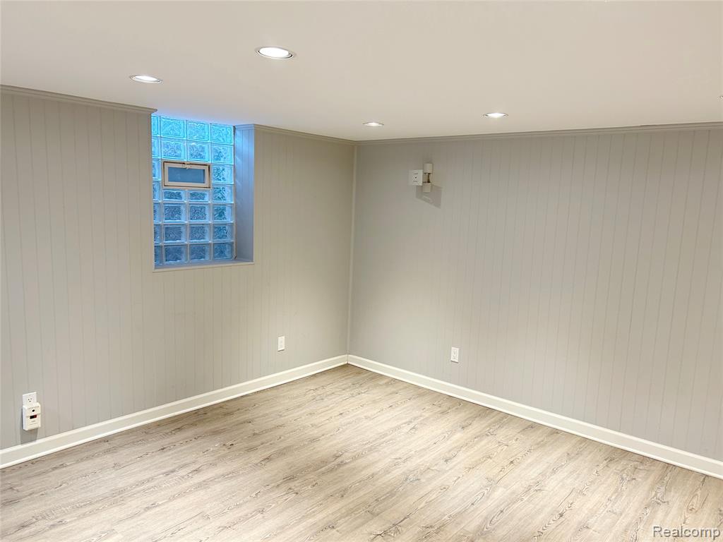 702 Graefield Court, Birmingham, MI 48009 — Photo 19
