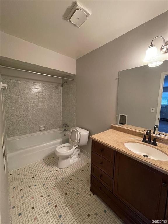 7550 WOODVIEW ST APT 3, Westland, MI — Photo 15