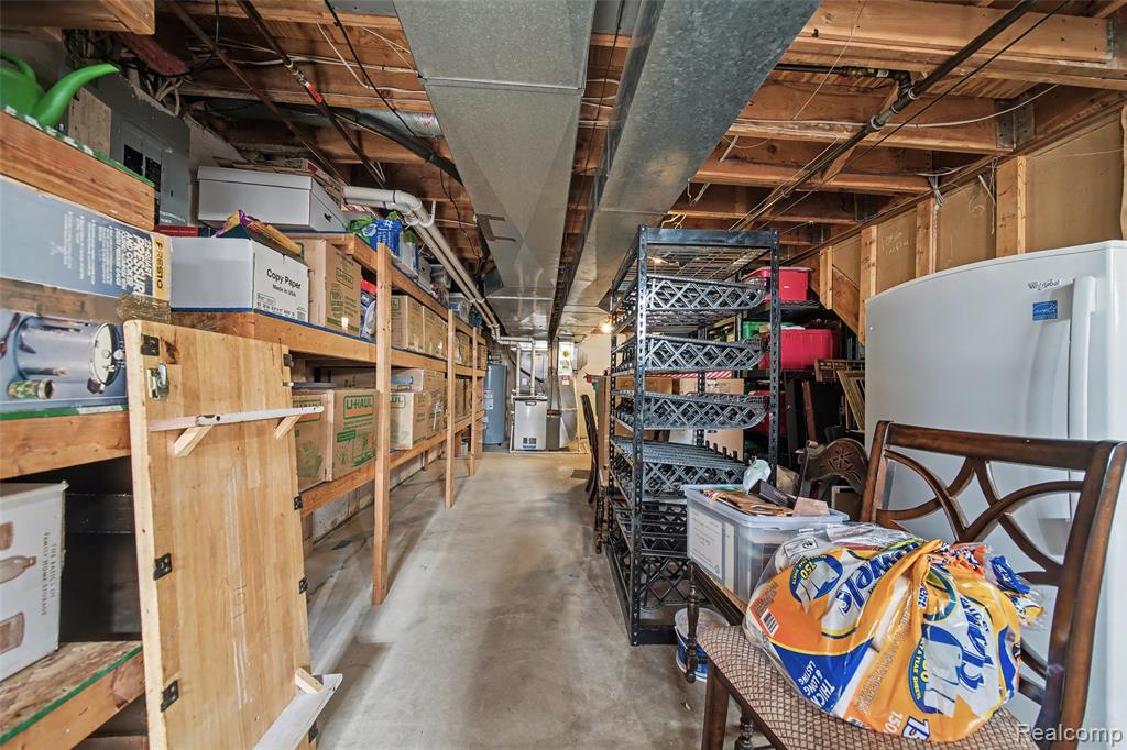 5363 Clearview Drive, Troy, MI 48098 — Photo 55