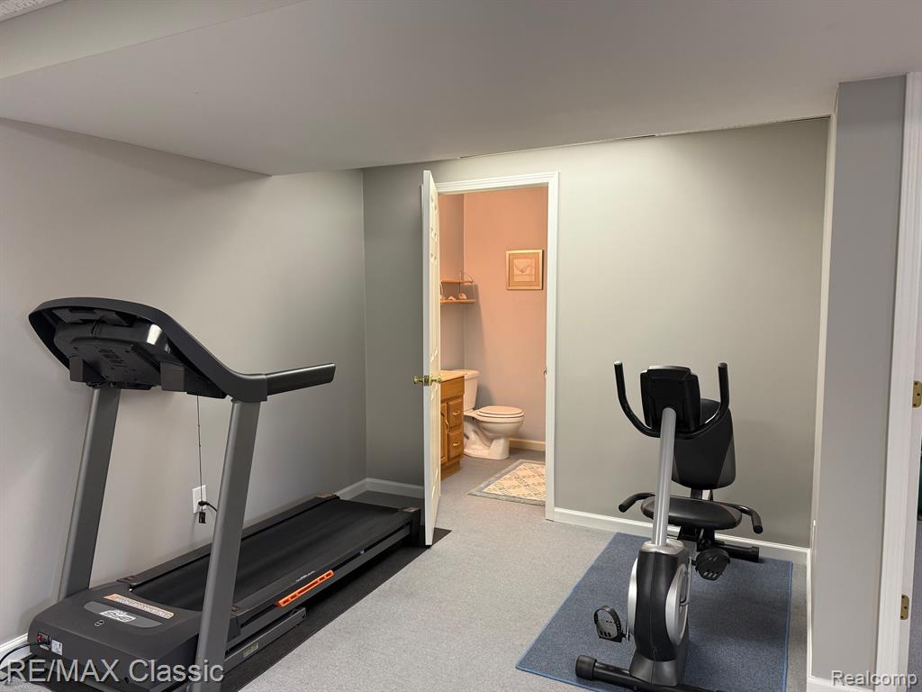 5855 Caleta Drive, Lansing, MI 48911 — Photo 35