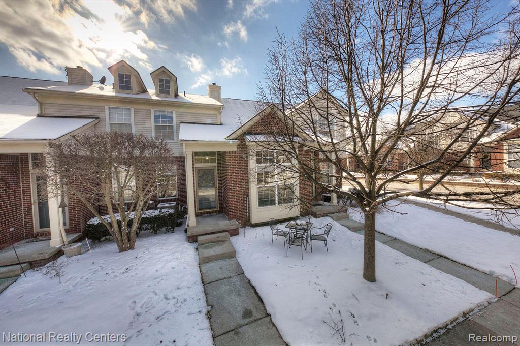 14104 ADRI Circle, Walled Lake, MI 48390 — Photo 2