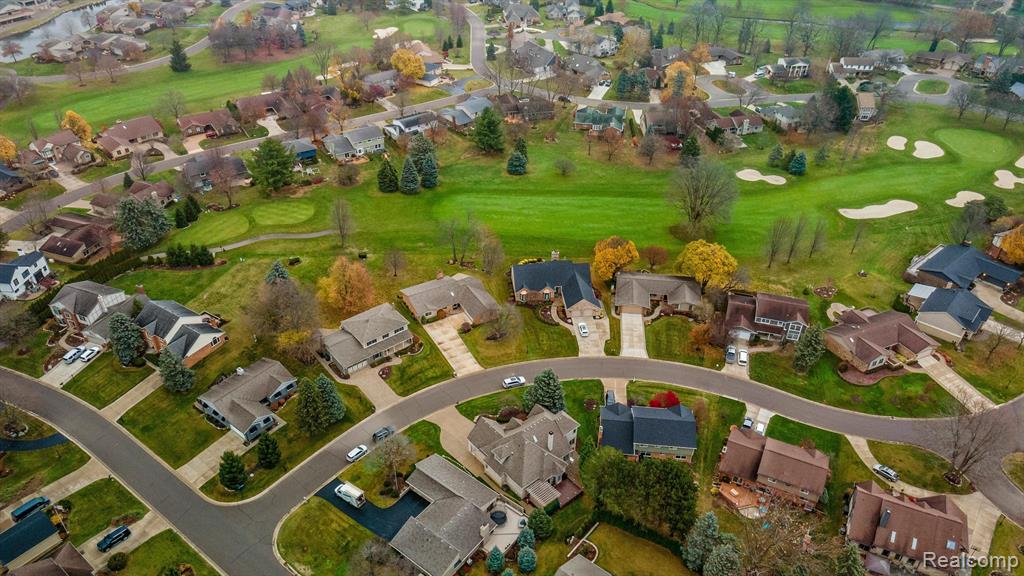 682 Heritage Lane S, Rochester Hills, MI 48309 — Photo 52