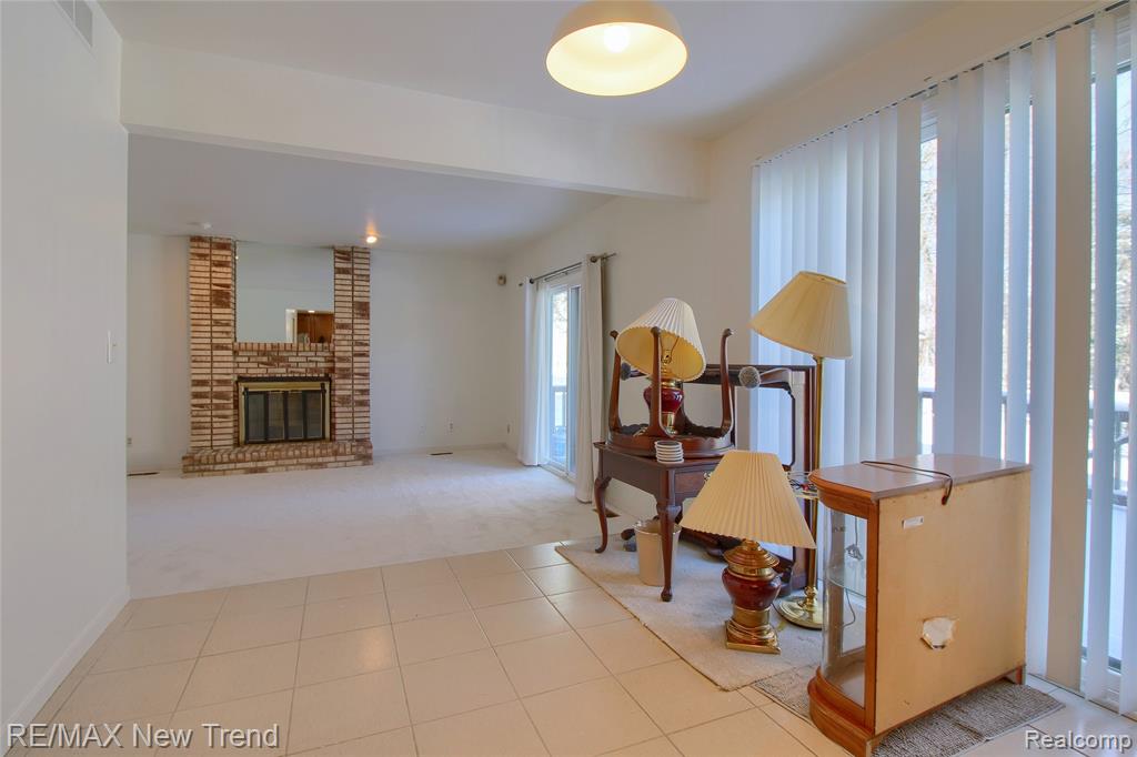 44420 Wright Way, Novi, MI — Photo 14