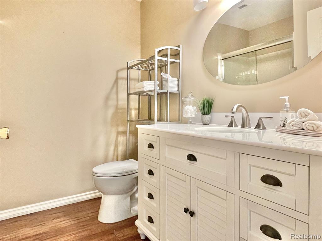 1916 FLAGSTONE Circle, 83, Rochester, MI 48307 — Photo 16
