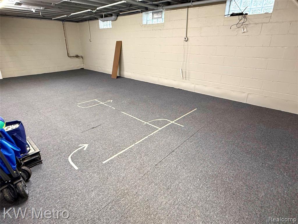 5036 Beecher Road, Flint, MI 48532 — Photo 24
