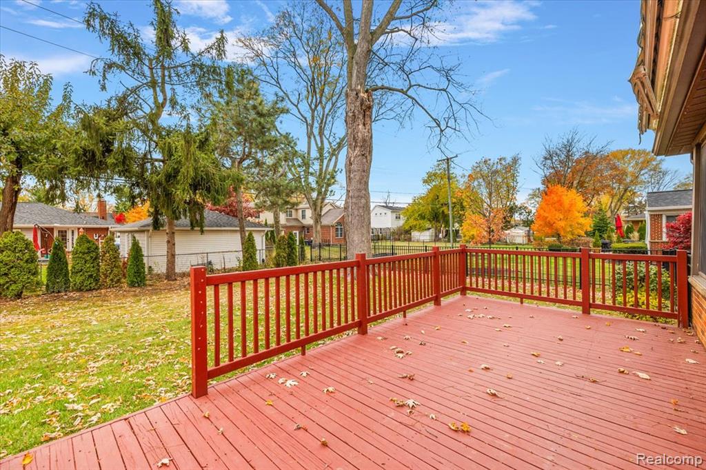 17455 Kinross Avenue, Beverly Hills, MI 48025 — Photo 36