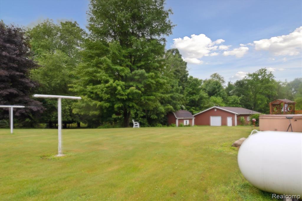 2057 W Brown Road, Mayville Vlg, MI 48744 — Photo 36