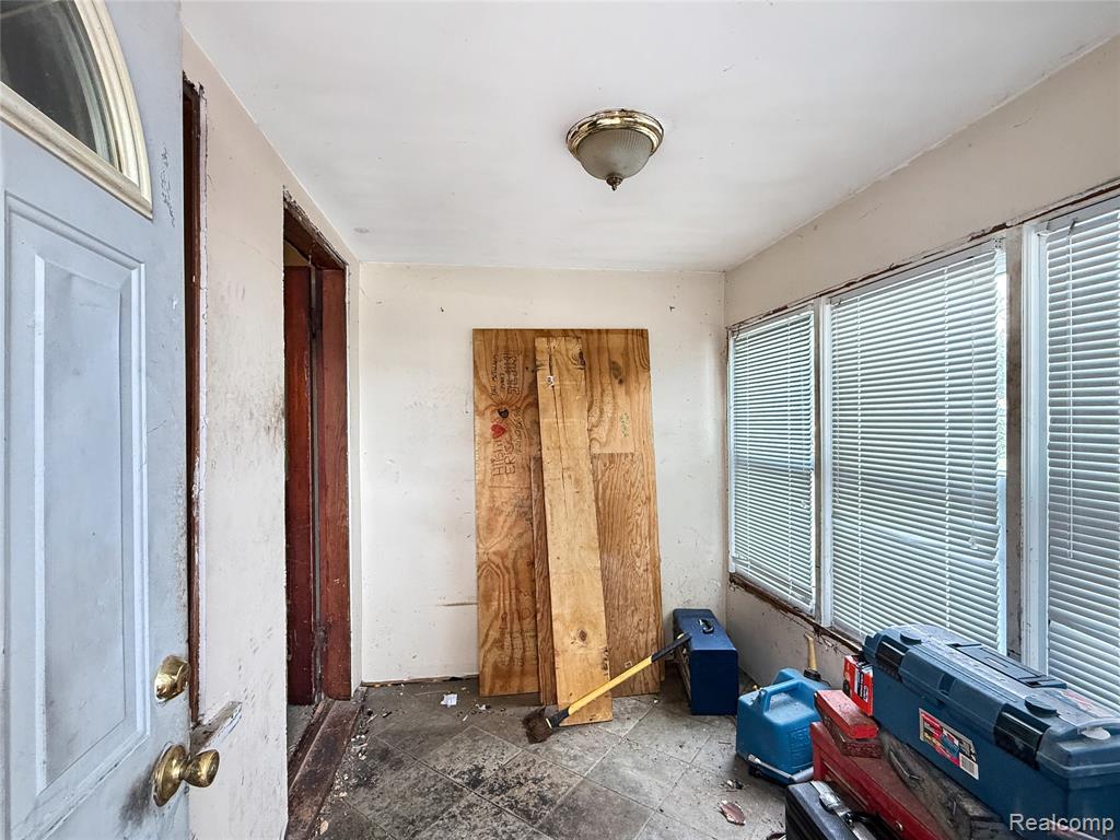 7576 Continental Avenue, Warren, MI 48091 — Photo 5