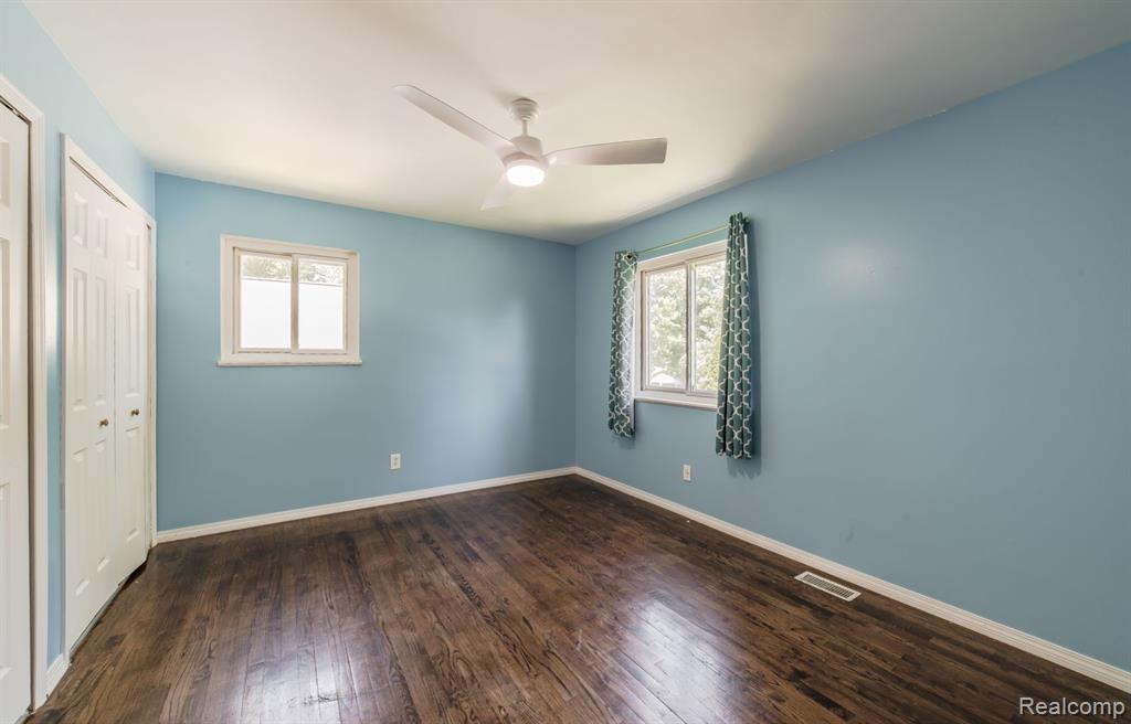 9089 SHERWOOD Drive, Davisburg, MI 48350 — Photo 28