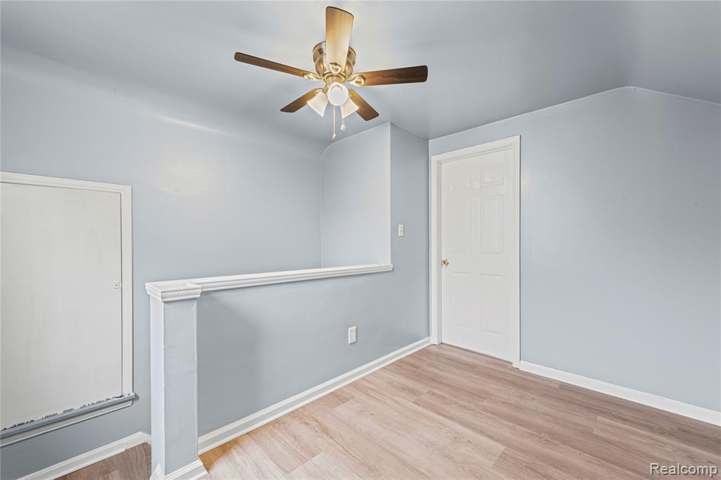 19478 Winthrop Street, Detroit, MI 48235 — Photo 16
