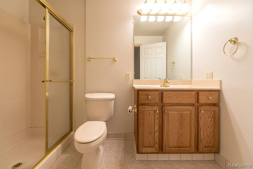 17059 BIRCHWOOD Drive, Northville, MI 48168 — Photo 18