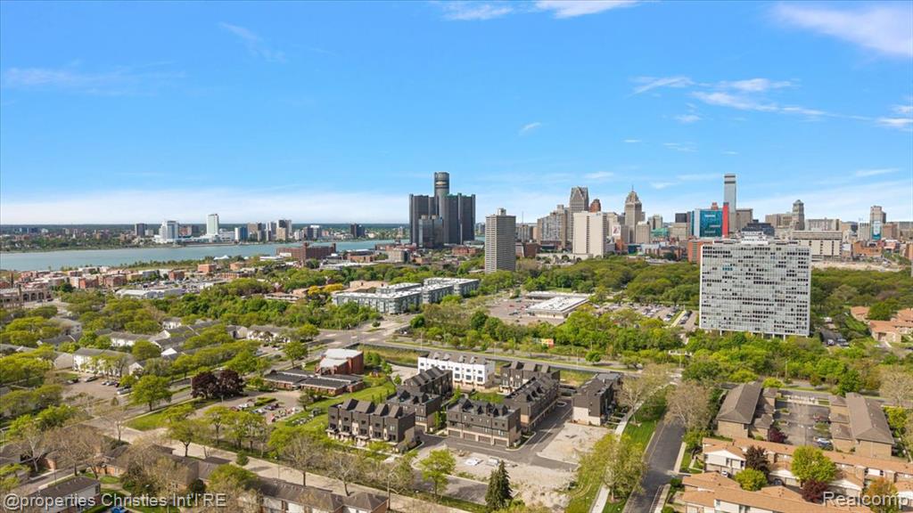 1083 Hampton Circle, Detroit, MI 48207 — Photo 16