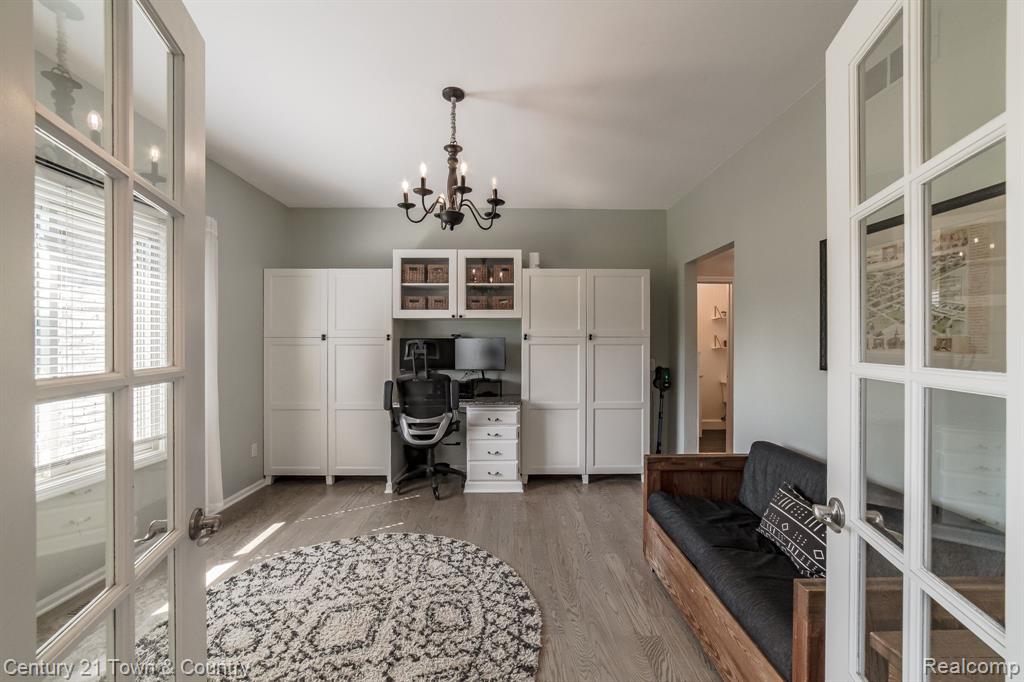 914 SHREWSBURY Drive, Clarkston, MI 48348 — Photo 5