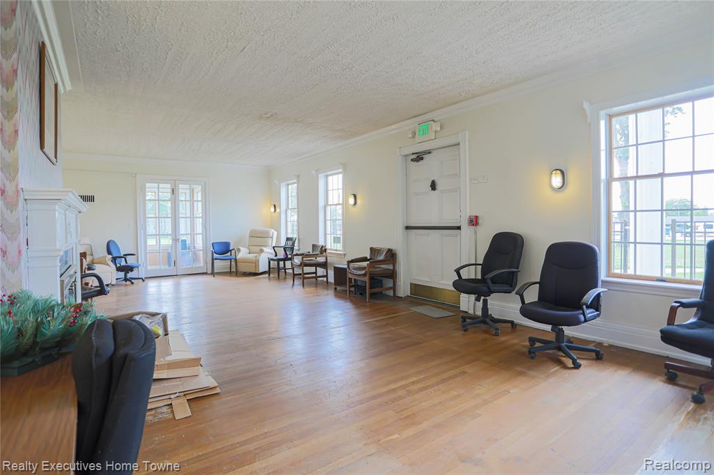 9334 River Road, Algonac, MI, 48001