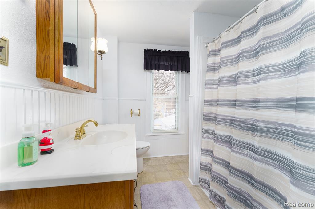 421 West Street, Howell, MI 48843 — Photo 16
