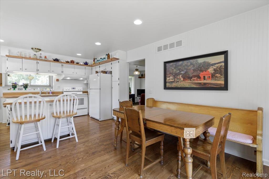 50422 Spruce Drive, Chesterfield, MI 48047 — Photo 10