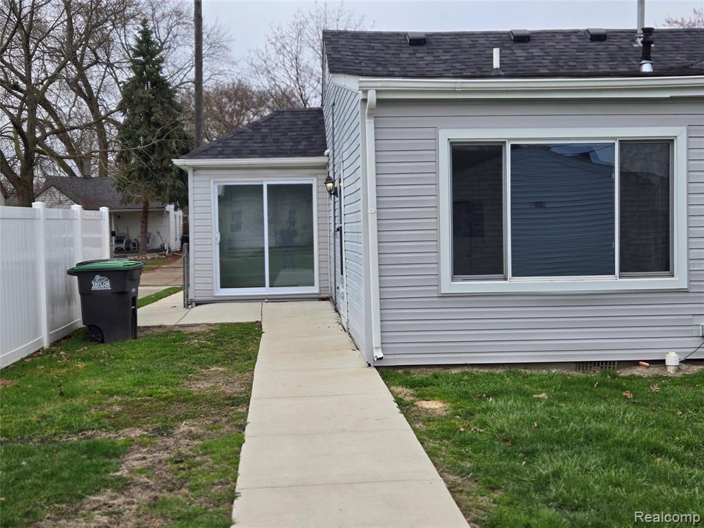 6589 Ziegler Street, Taylor, MI 48180 — Photo 32