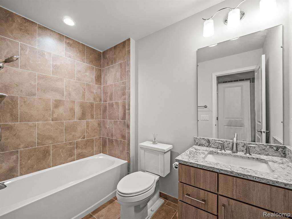 3219 BRACKLEY Drive, Ann Arbor, MI 48105 — Photo 19
