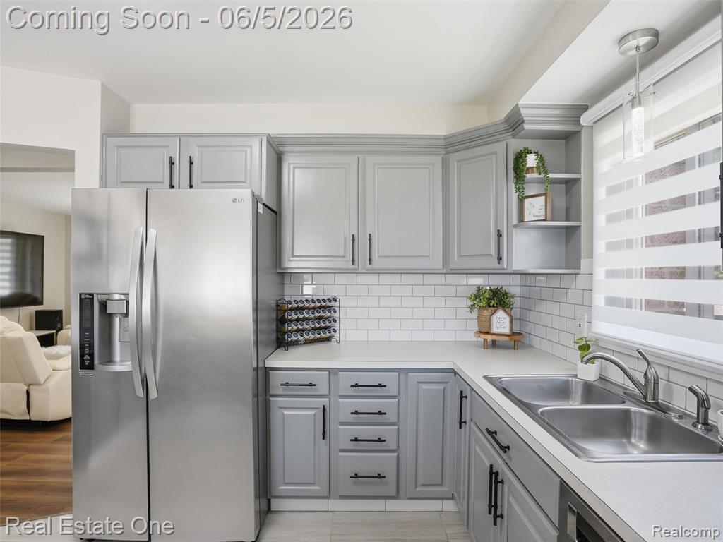 4603 E 13 Mile Road, Warren, MI 48092 — Photo 12