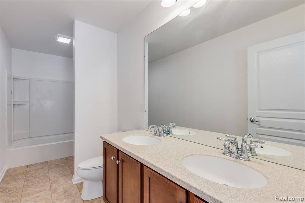 44843 STOCKTON Drive, Novi, MI — Photo 18