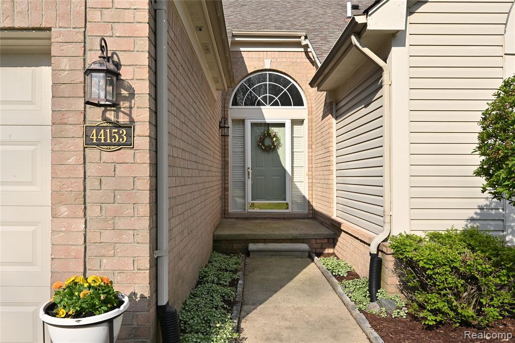 44153 Dylan, Sterling Heights, MI 48314 — Photo 2