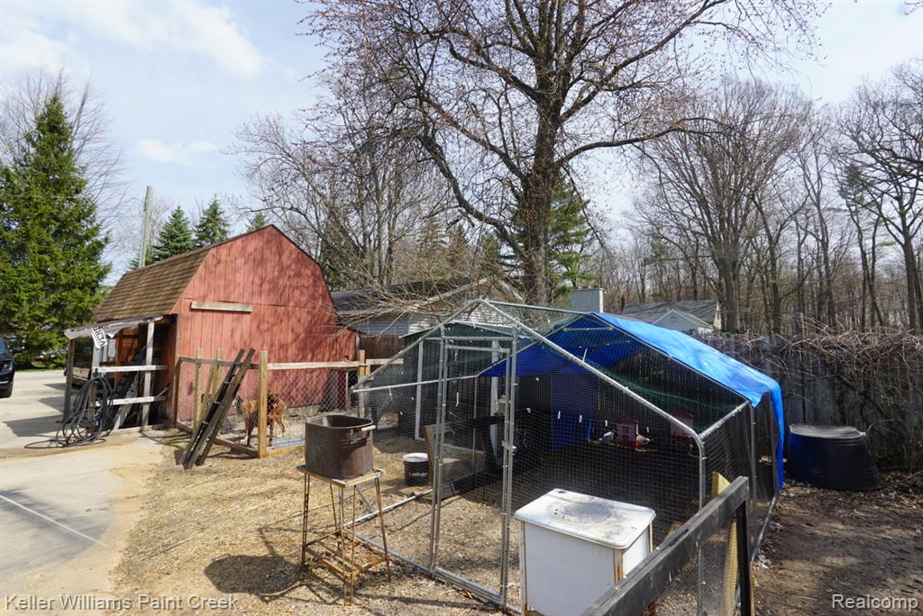 8565 Chapin Road, Pigeon Vlg, MI — Photo 14