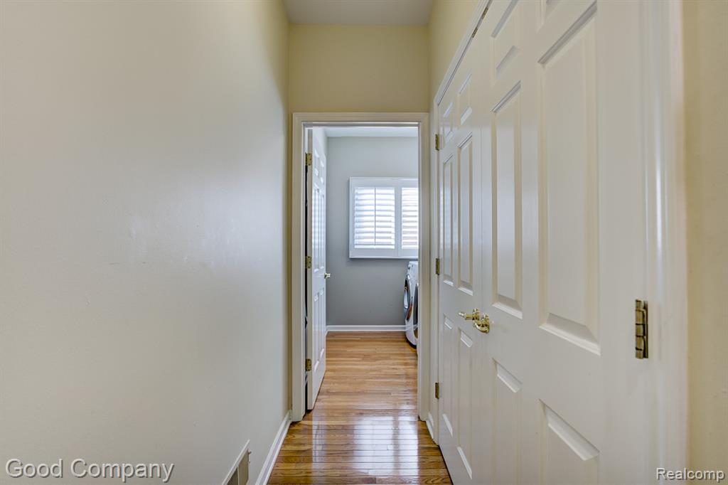 54683 Four Seasons Drive, Shelby Twp, MI 48316 — Photo 27