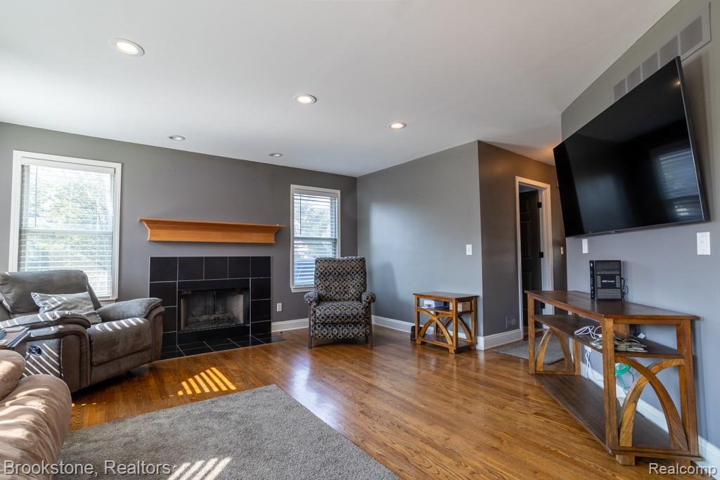 52028 Sycamore Drive, Chesterfield, MI 48047 — Photo 12