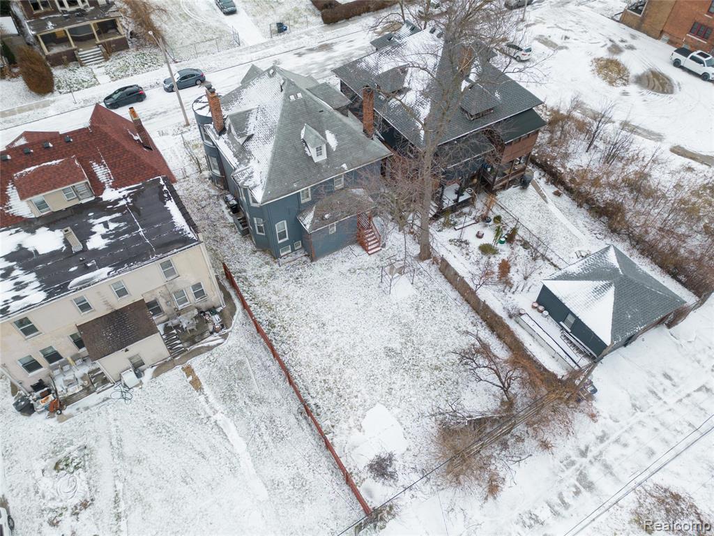 700 W Euclid Street, Detroit, MI 48202 — Photo 43