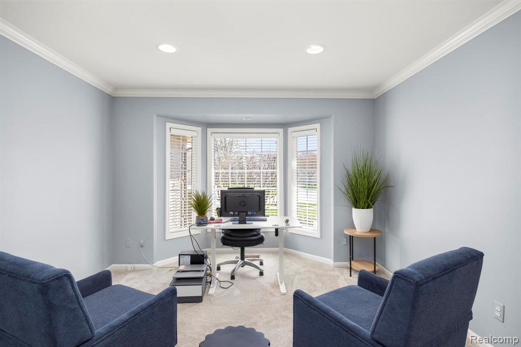 49213 Dunhill Drive, Macomb, MI 48044 — Photo 7