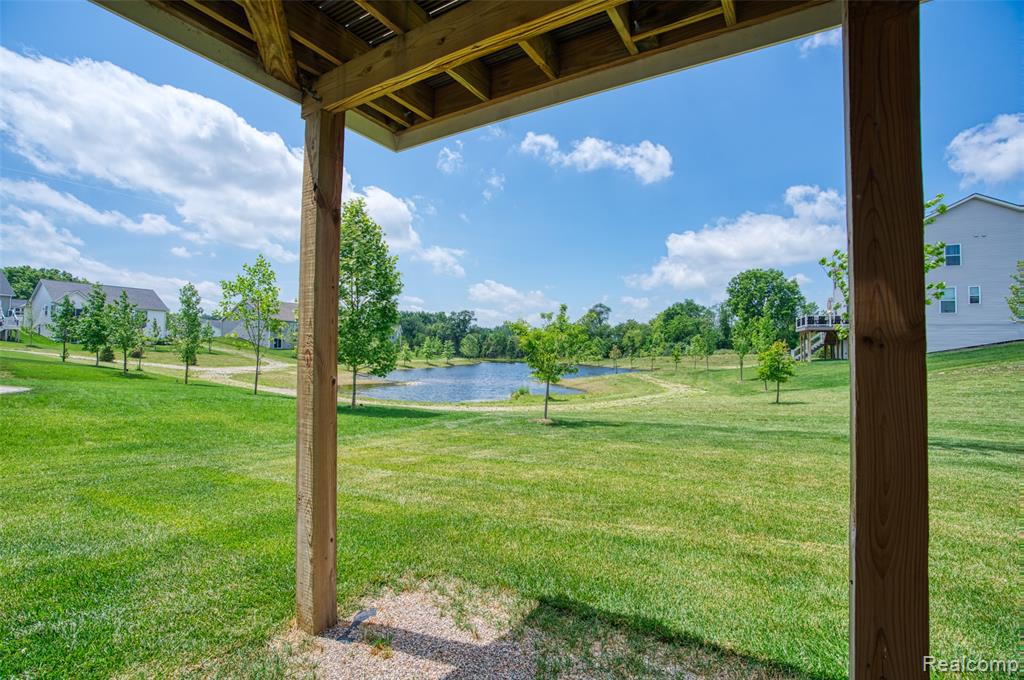 10070 Kylie Drive, Brighton, MI 48116 — Photo 18