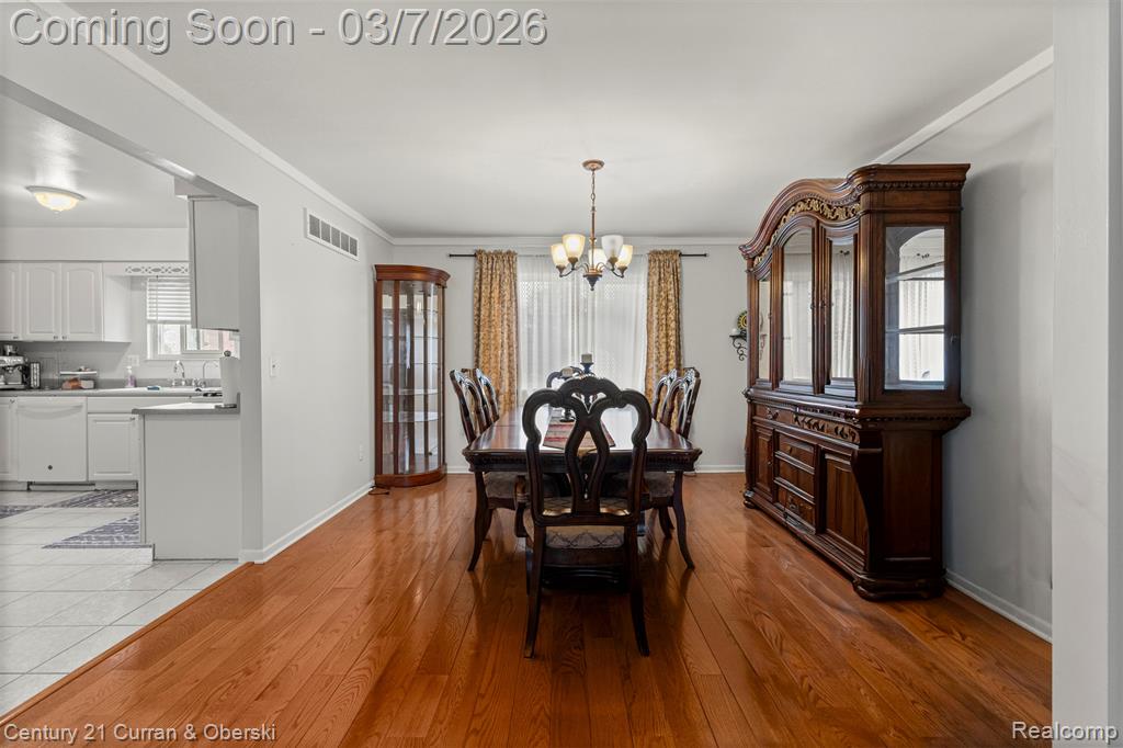 42195 Briarcliff Court, Canton, MI 48187 — Photo 12