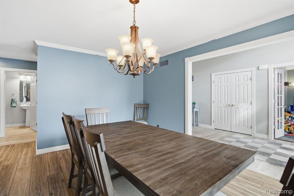 1275 Hendrie, Canton, MI 48187 — Photo 17