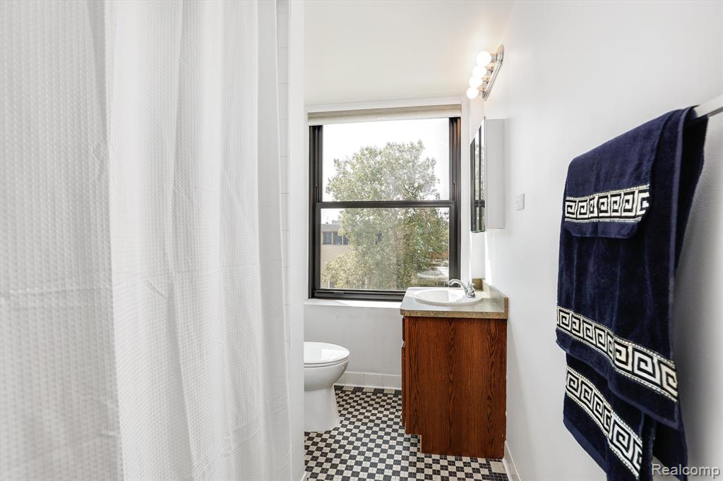 15 E Kirby Street, 318, Detroit, MI 48202 — Photo 15