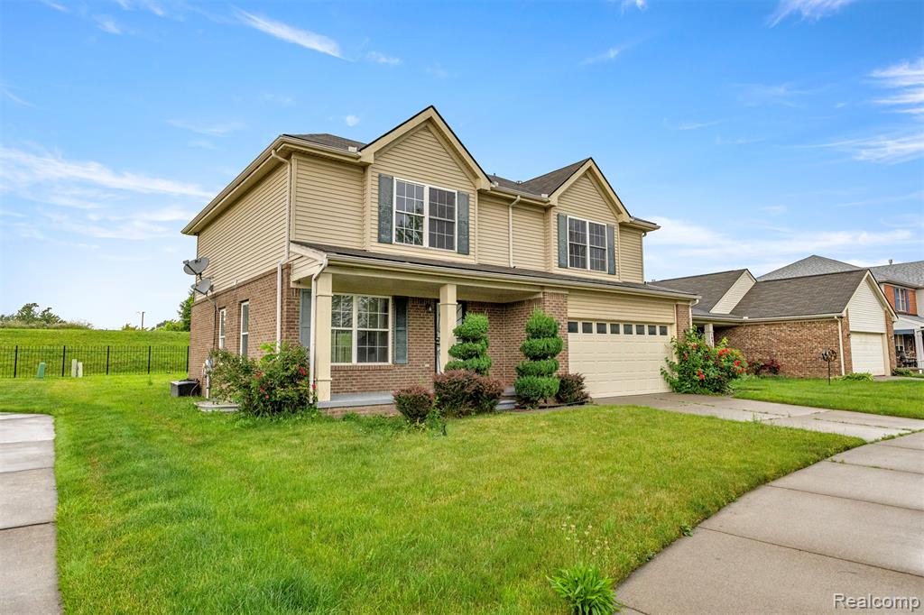 10913 Edlie Circle, Dearborn Heights, MI 48214 — Photo 2