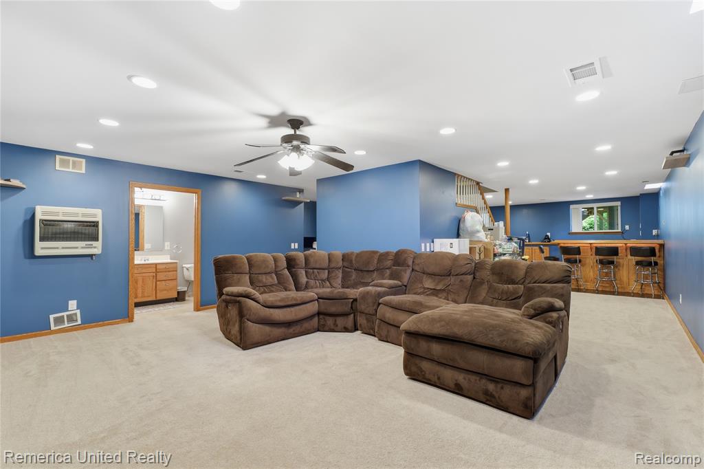 1842 Autumn Glen Drive, Howell, MI 48843 — Photo 44