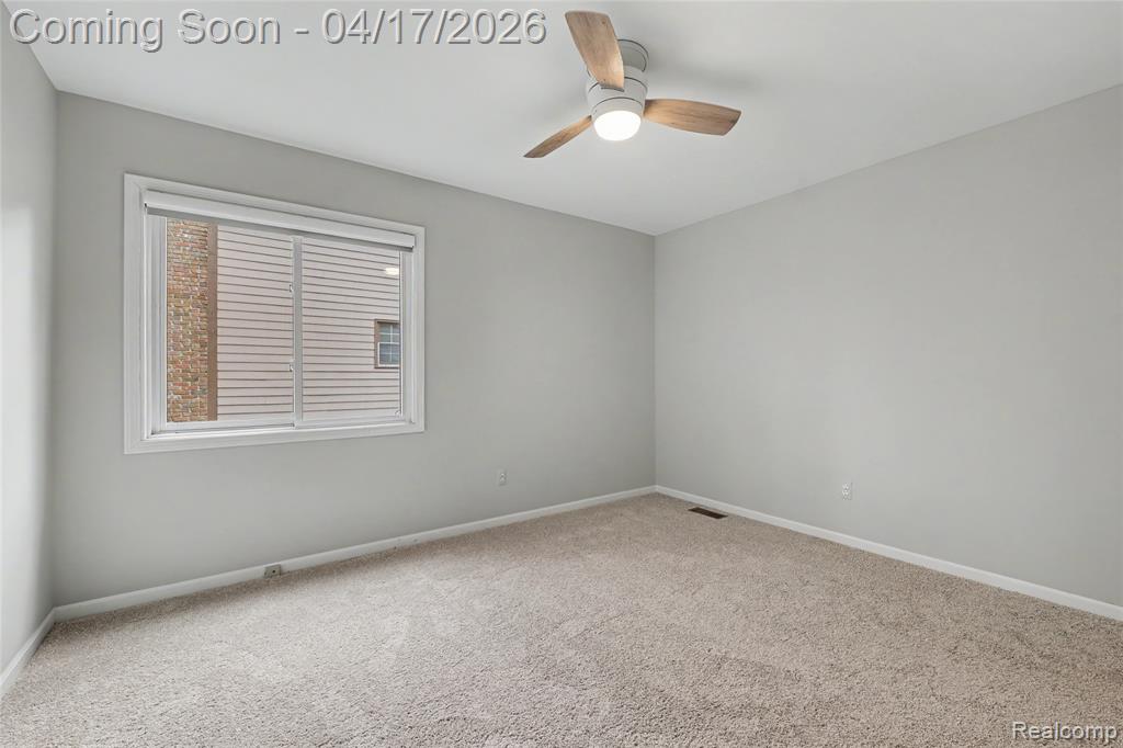 734 Lake Ridge Road, Rochester Hills, MI 48307 — Photo 33