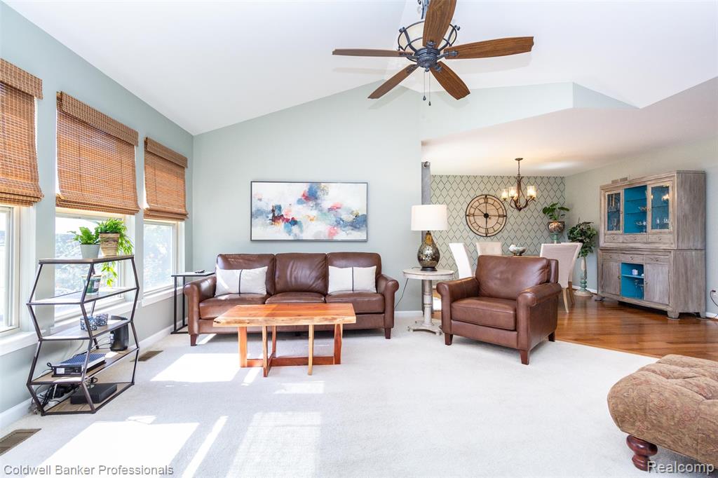 10820 Bouldercrest Drive N, South Lyon, MI 48178 — Photo 11