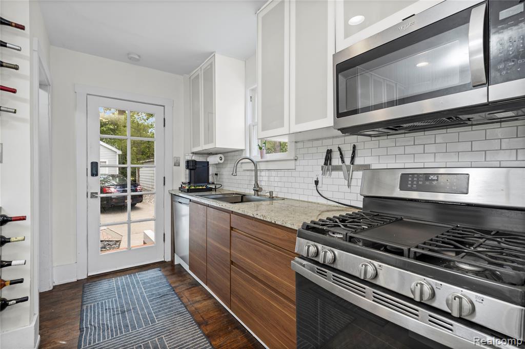 817 Fernwood Road, Royal Oak, MI 48067 — Photo 15