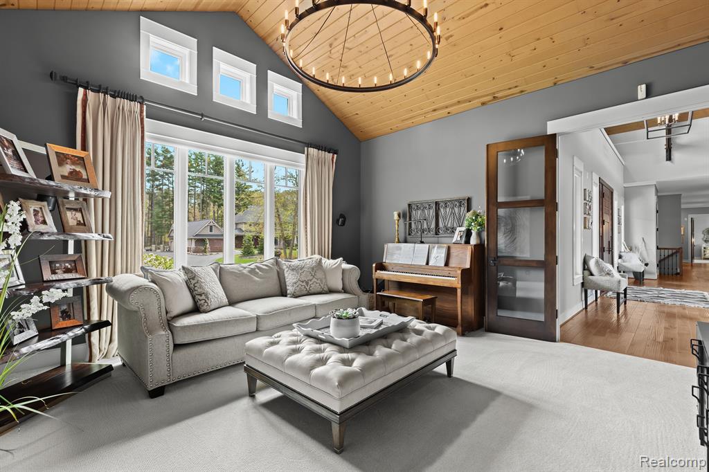 5744 WYNDAM Lane, Brighton, MI 48116 — Photo 17