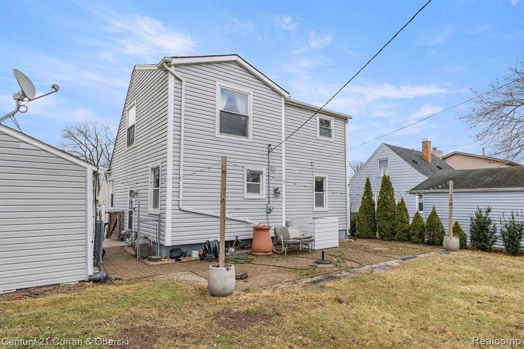 4615 MANDALAY Avenue, Royal Oak, MI 48073 — Photo 40