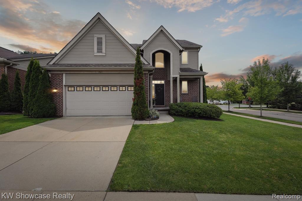 2163 Palmetto, Commerce Twp, MI 48382 — front exterior