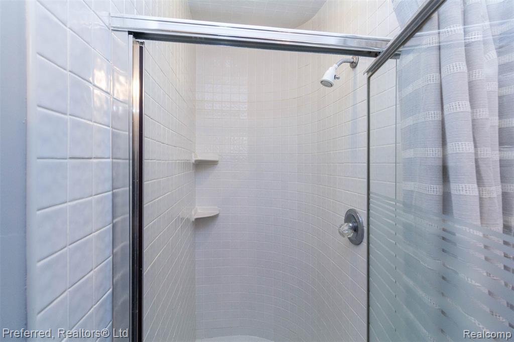8783 Cooley Beach Drive, White Lake, MI — Photo 53